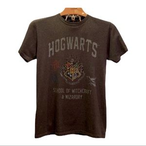 Hogwarts HarryPotter T shirt Size Small
